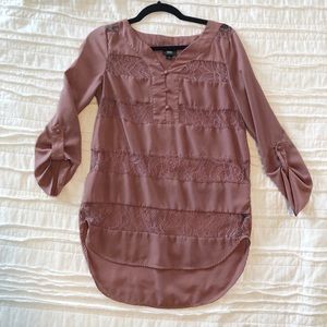 Mossimo 1/2 button blouse with lace detail